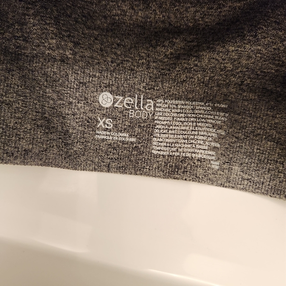 Zella Sports Bra Size XS - Picture 3 of 3